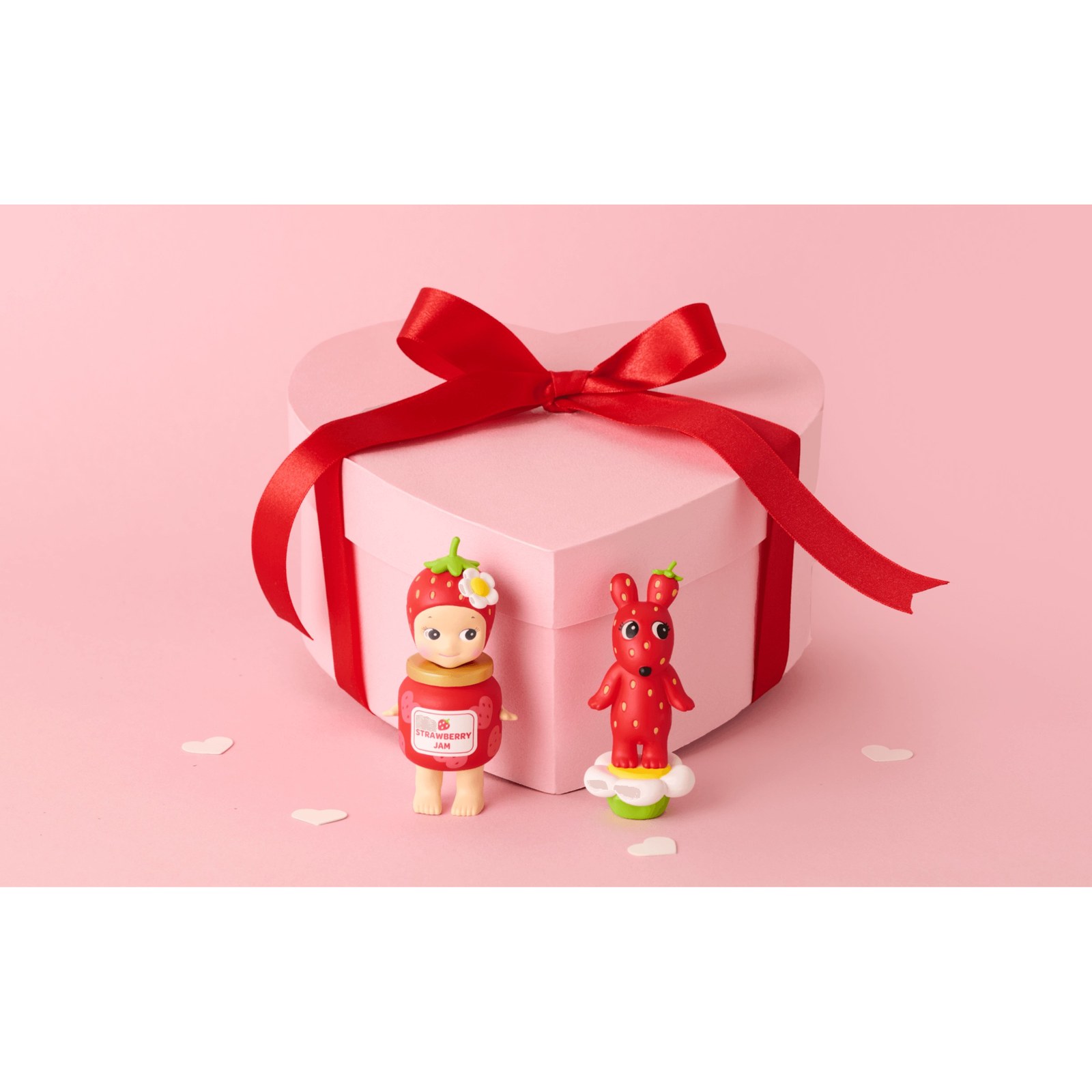 Sonny Angel — Strawberry Love 2026 Blind Box | Dreams