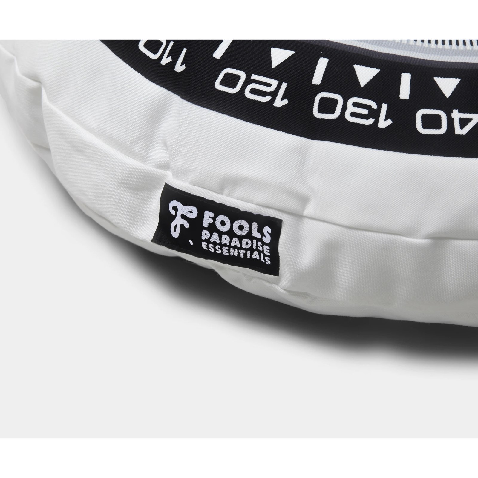 Fools Paradise - Honmono Taiketsu // Reverse Panda Cushion Fools Paradise - Honmono Taiketsu // Reverse Panda Cushion