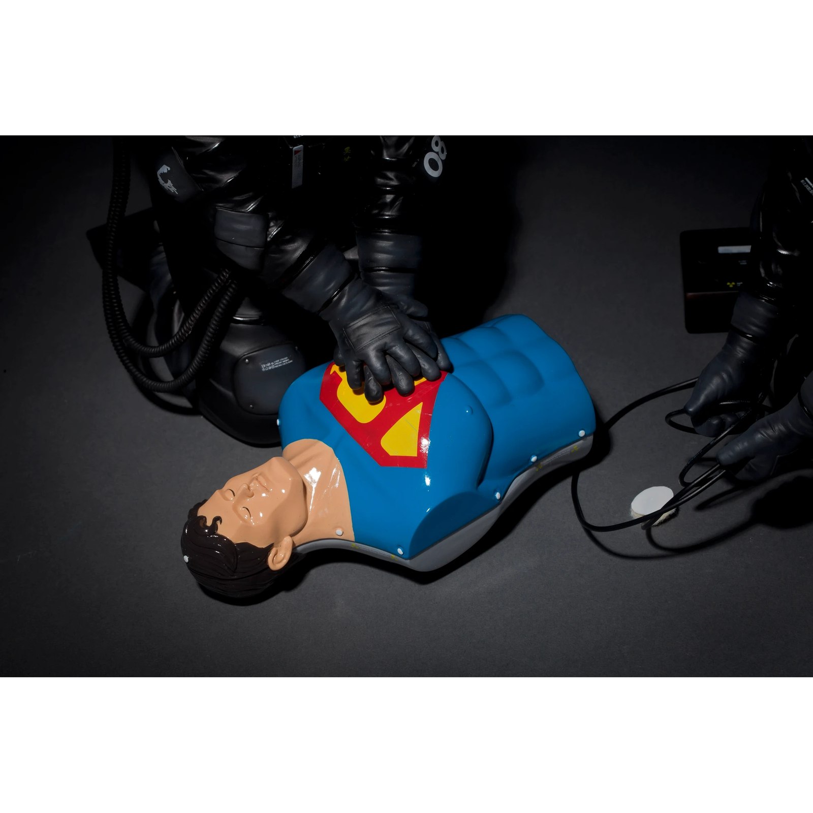 Fools Paradise - MISSION REHEARSAL : SAVING CLARK KENT