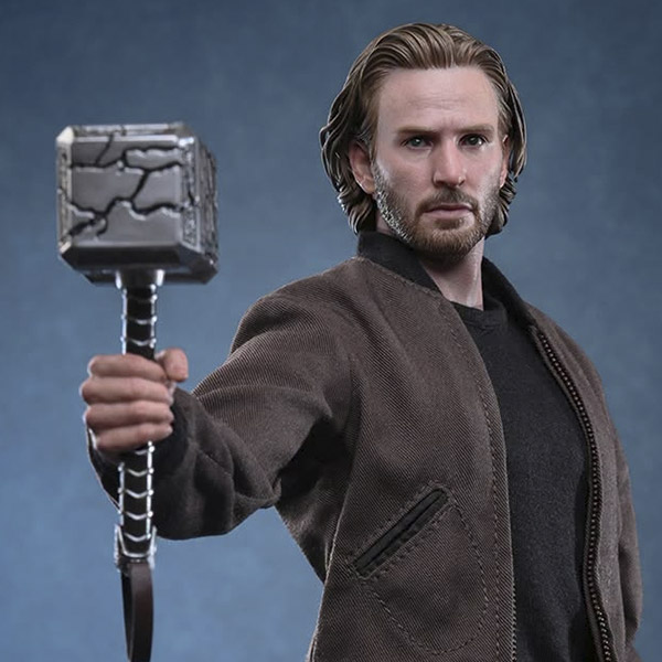 Steve Rogers Sixth Scale Figure by Hot Toys