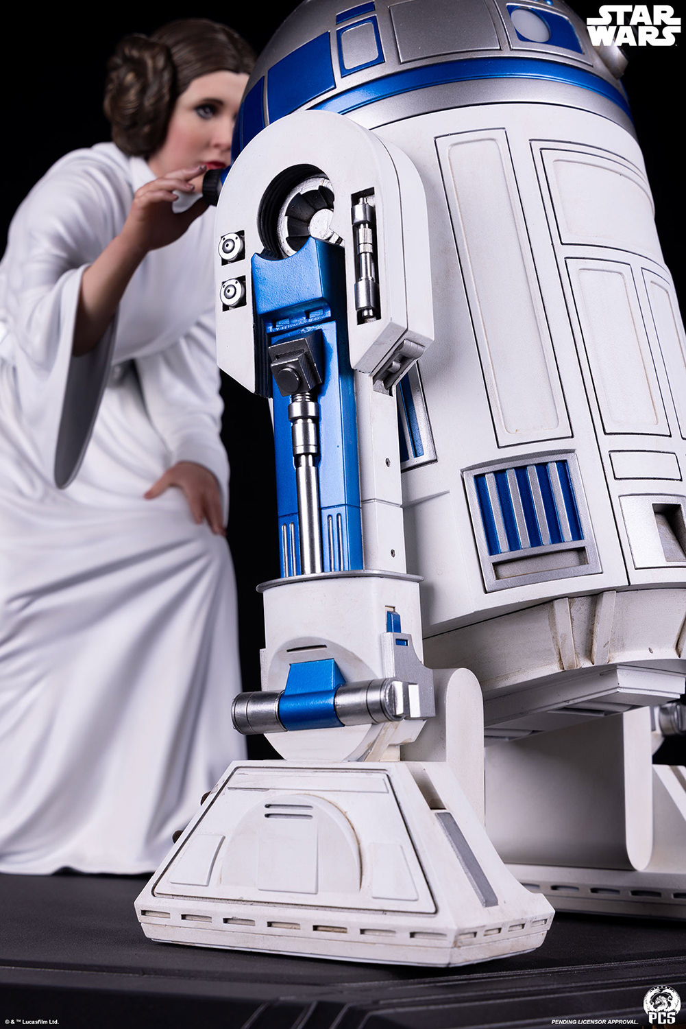 Princess Leia 1:3 Scale Statue by PCS