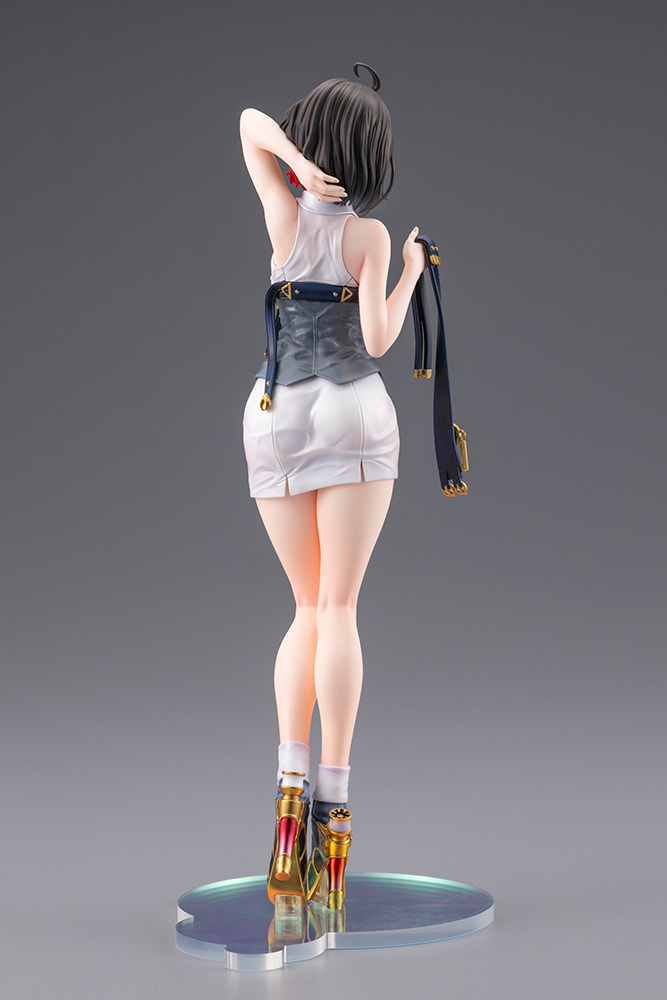 Yumia Liessfeldt (Sun Shower Version) Collectible Figure by Kotobukiya