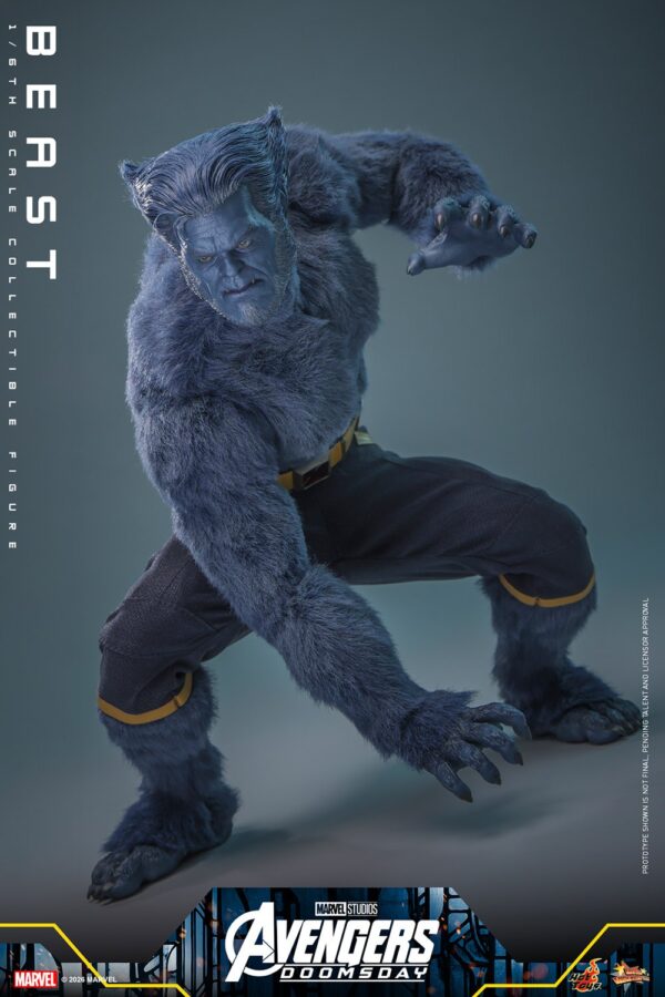 Beast (Deluxe Version) Sixth Scale Figure by Hot Toys — official photo 4