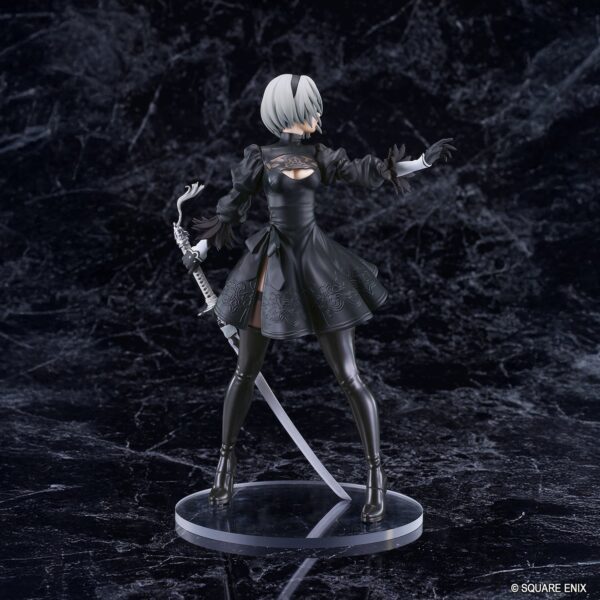 2B (YoRHa No.2 Type B) Collectible Figure by Good Smile Company — official photo 4