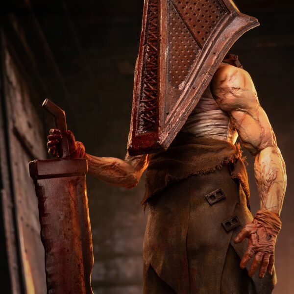 Pyramid Head (Deluxe Version) Sixth Scale Figure by Star Ace Toys — official photo 5 Pyramid Head (Deluxe Version) Sixth Scale Figure by Star Ace Toys — official photo 5