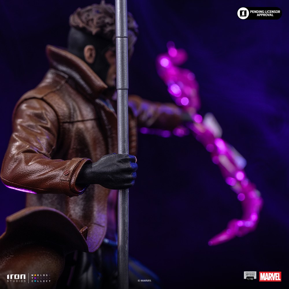 Gambit Unleashed 1:10 Scale Statue by Iron Studios — official photo 8