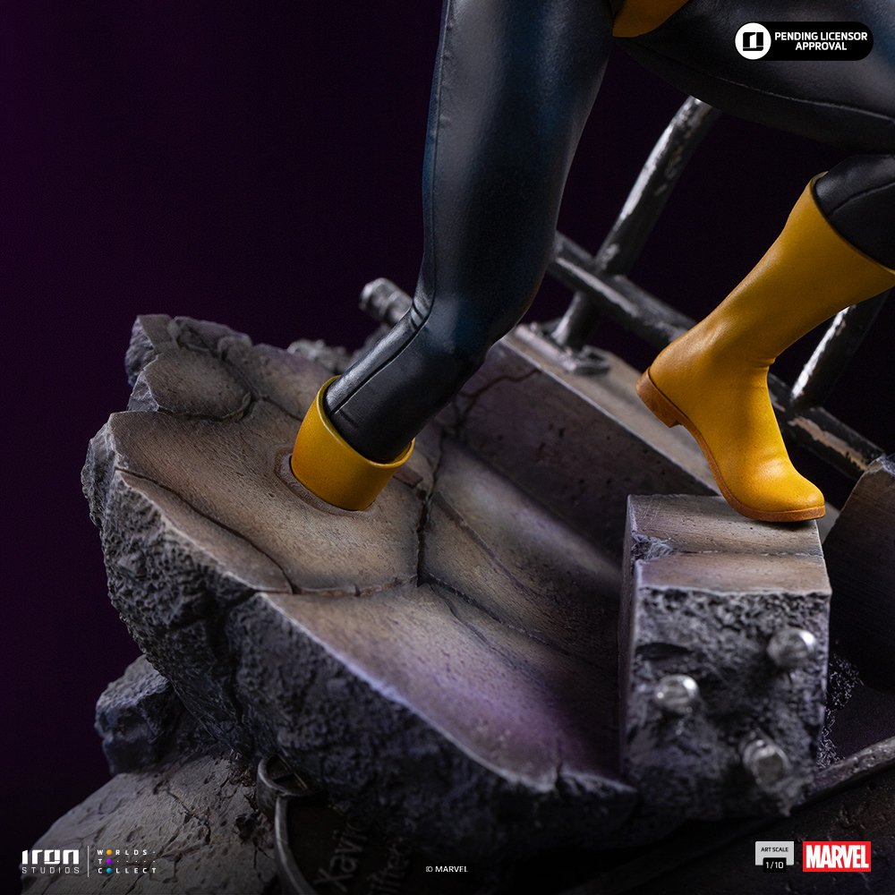Kitty Pryde &amp; Lockheed 1:10 Scale Statue by Iron Studios — official photo 10
