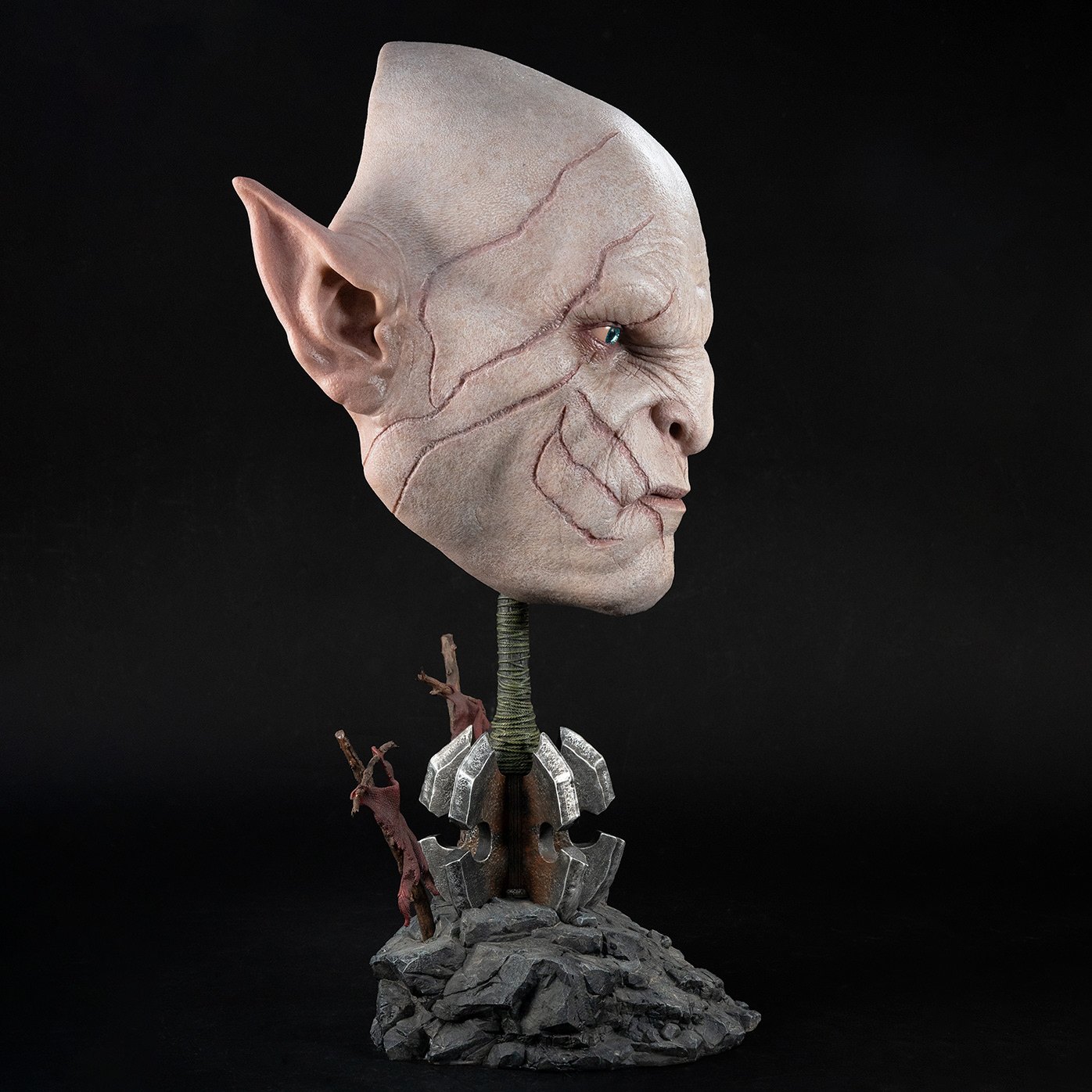 Azog Art Mask Life-Size Bust by PureArts — official photo 5