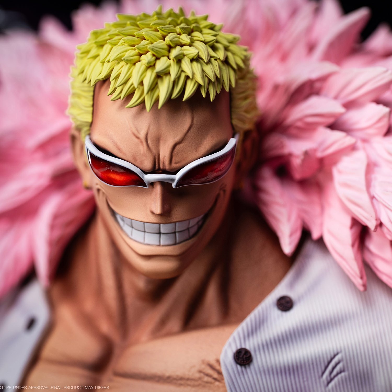 Donquixote Doflamingo (Echo Version) 1:6 Scale Statue — official photo 7