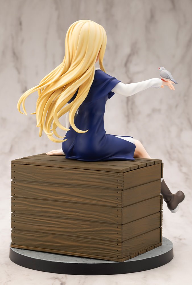 ELSA Collectible Figure by Kotobukiya — official photo 10