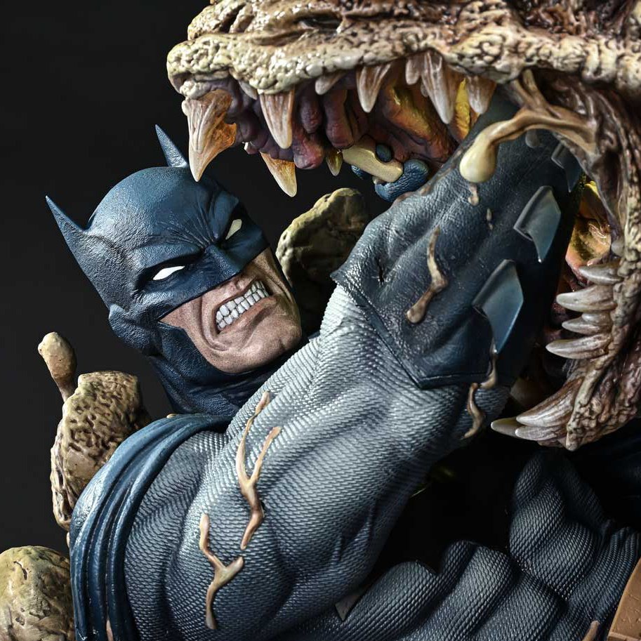 Batman vs Clayface (Deluxe Bonus Version) Quarter Scale Statue by Prime 1 Studio — official photo 6