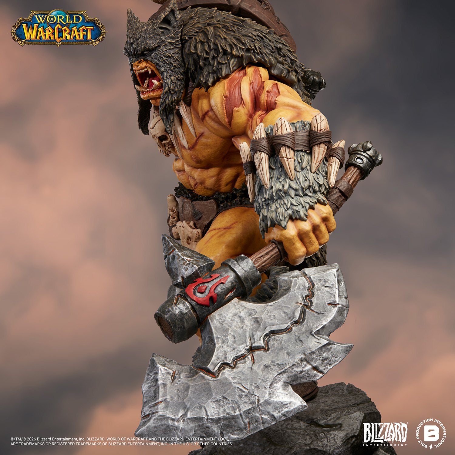 Rexxar &amp; Misha Statue by Bolt Production — official photo 9